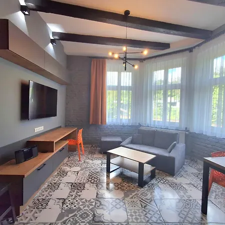 Riverside Apartman *